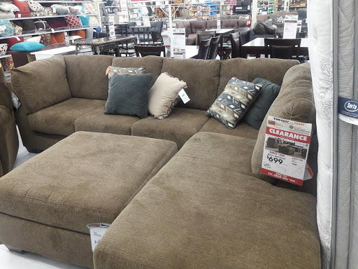 Discount Store «Big Lots», reviews and photos, 4165 E Harry St, Wichita, KS 67218, USA