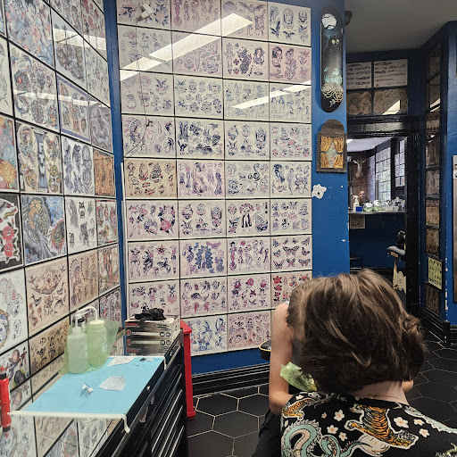 Explore geometric tattoo ideas, creative tattoo ideas in Cincinnati, available at Beelistic Tattoo and Piercing