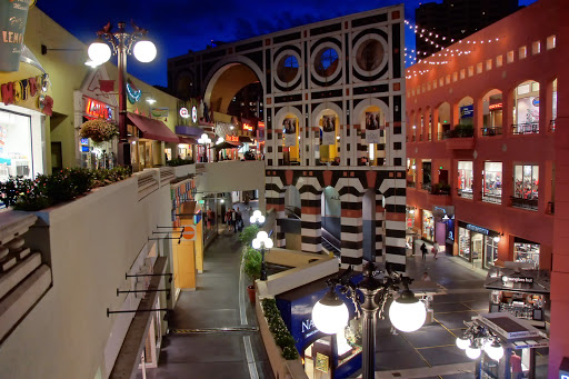 Shopping Mall «Westfield Horton Plaza», reviews and photos, 324 Horton Plaza, San Diego, CA 92101, USA