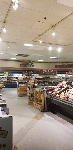 Grocery Store «Super Foodtown of Lake Hiawatha», reviews and photos, 435 N Beverwyck Rd, Lake Hiawatha, NJ 07034, USA