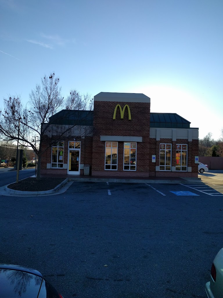 McDonald's 22901