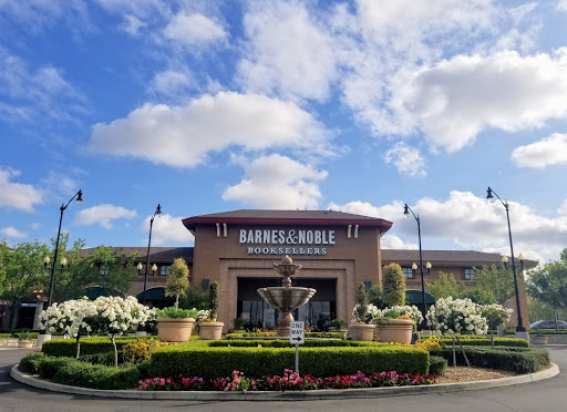 Book Store «Barnes & Noble», reviews and photos, 1923 W Malvern Ave, Fullerton, CA 92833, USA