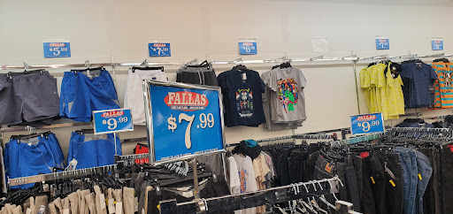 Discount Store «Fallas Paredes Discount Stores», reviews and photos, 26 E Baseline Rd #110, Phoenix, AZ 85040, USA