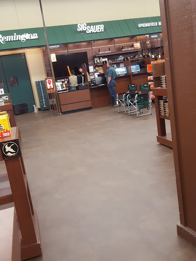 Sporting Goods Store «Gander Mountain», reviews and photos, 19820 Hempstead Hwy, Houston, TX 77065, USA