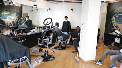 Platform Barber à Arnouville