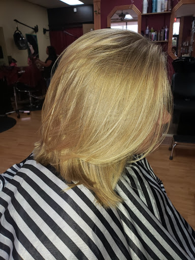 Hair Salon «Simply Hair», reviews and photos, 3749 Ulmerton Rd, Clearwater, FL 33762, USA