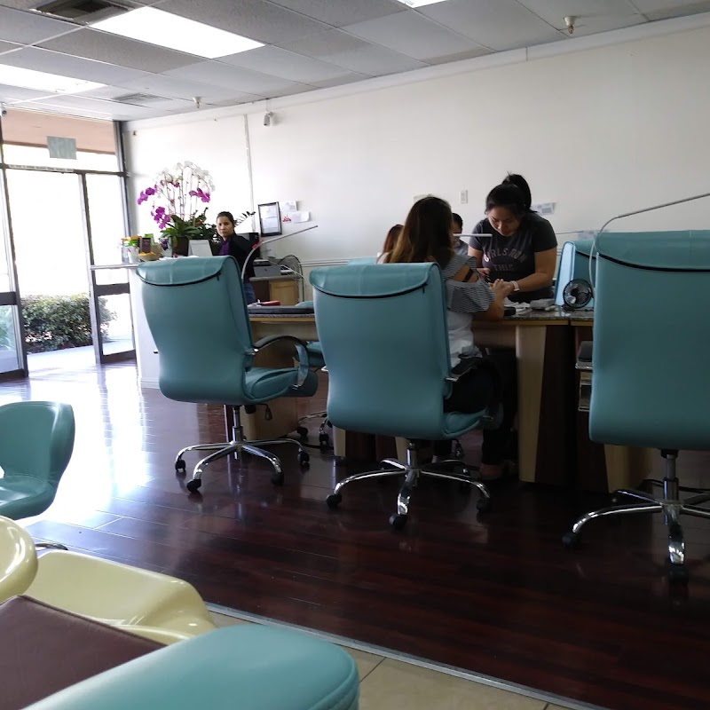 Bluebell nail salon