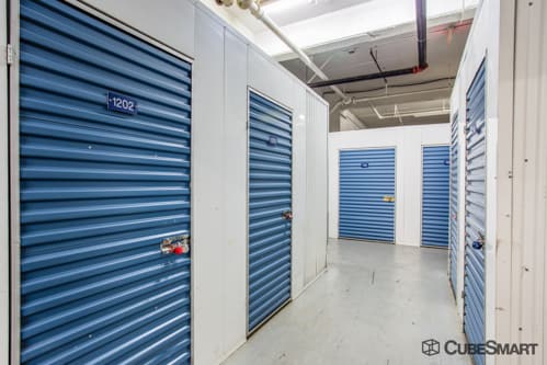 Self-Storage Facility «CubeSmart Self Storage», reviews and photos, 343 W Grand St, Elizabeth, NJ 07202, USA
