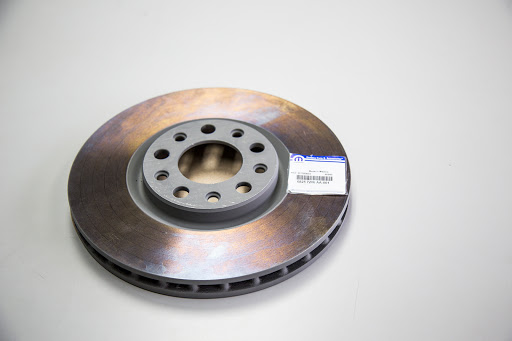 Chrysler Dealer «Jake Sweeney Chrysler Jeep Dodge, Inc.», reviews and photos, 85 W Kemper Rd, Springdale, OH 45246, USA