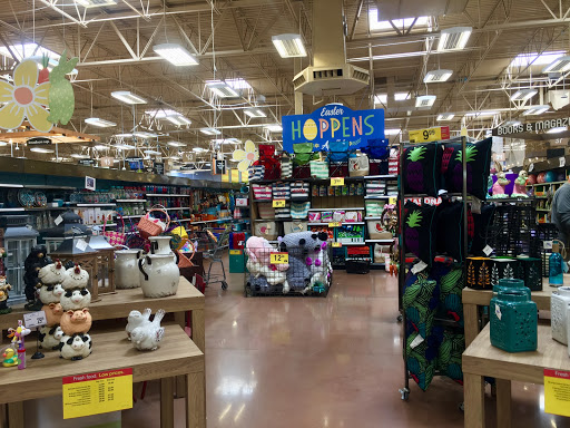 Grocery Store «Kroger Marketplace», reviews and photos, 1931 Jesse Jewell Pkwy SE, Gainesville, GA 30501, USA