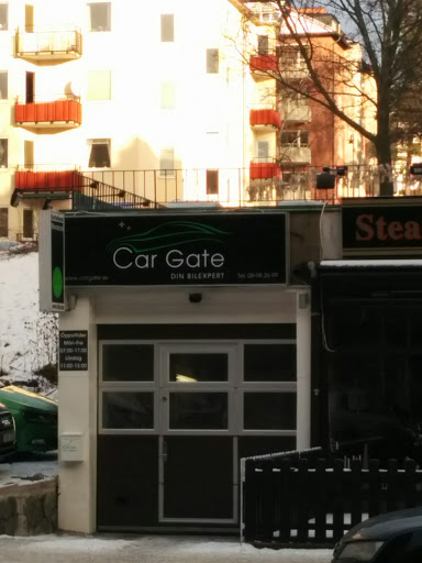 Car Gate