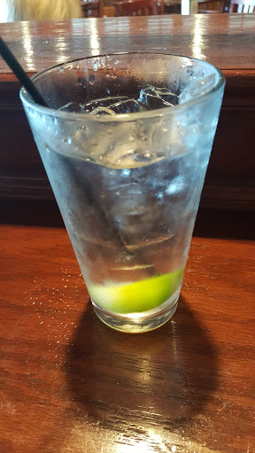 Golf Club «The Sycamore Grille at Knob Hill Golf Club», reviews and photos, 1 Shinnecock Dr, Manalapan Township, NJ 07726, USA