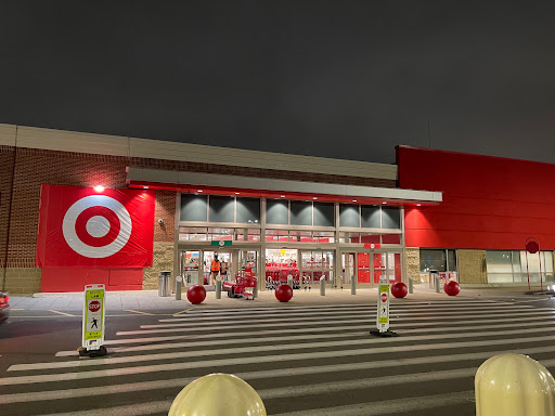 Department Store «Target», reviews and photos, 7 Allstate Rd, Dorchester, MA 02125, USA