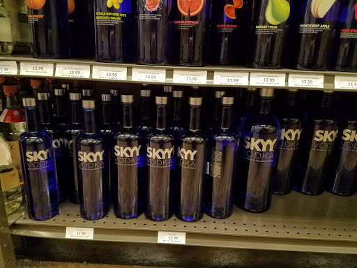 Wine Store «Total Wine & More», reviews and photos, 2401 Fairview Ave N #105, Roseville, MN 55113, USA