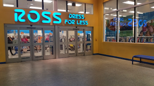 Clothing Store «Ross Dress for Less», reviews and photos, 1141 5th St, Miami Beach, FL 33139, USA