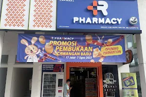 R Pharmacy Taman Anggun image