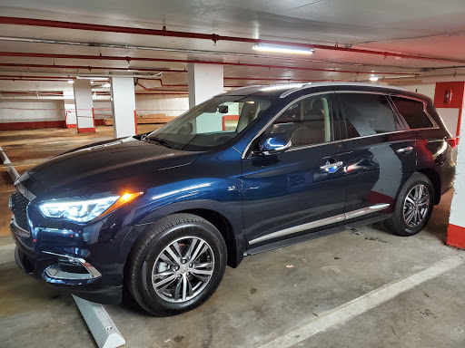 Car Dealer «Lauderdale INFINITI», reviews and photos, 900 E Sunrise Blvd, Fort Lauderdale, FL 33304, USA