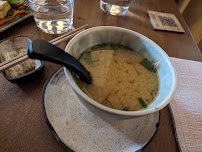 Soupe miso du Restaurant végétalien Bloom Sushi à Paris - n°7