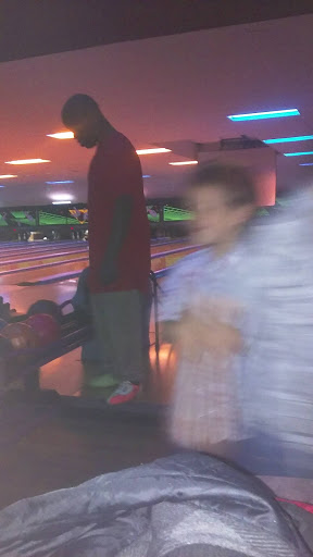 Bowling Alley «Classic Bowl», reviews and photos, 1867 N Circle Dr, Colorado Springs, CO 80909, USA