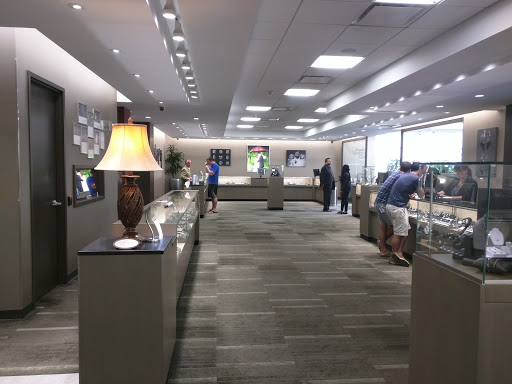 Jeweler «Shane Co.», reviews and photos, 9643 Olive Blvd, Olivette, MO 63132, USA