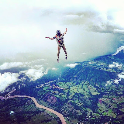 Skydive Medellín Paracaídismo