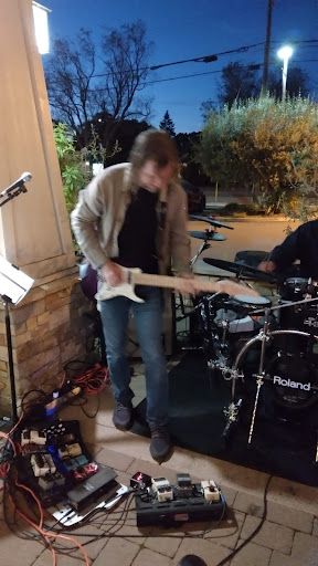 Shopping Mall «Marsh Manor Shopping Center», reviews and photos, 3700 Florence St, Redwood City, CA 94063, USA