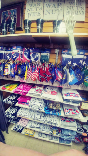 Gift Shop «Blue & Gray Gift Shop», reviews and photos, 531 Baltimore St, Gettysburg, PA 17325, USA
