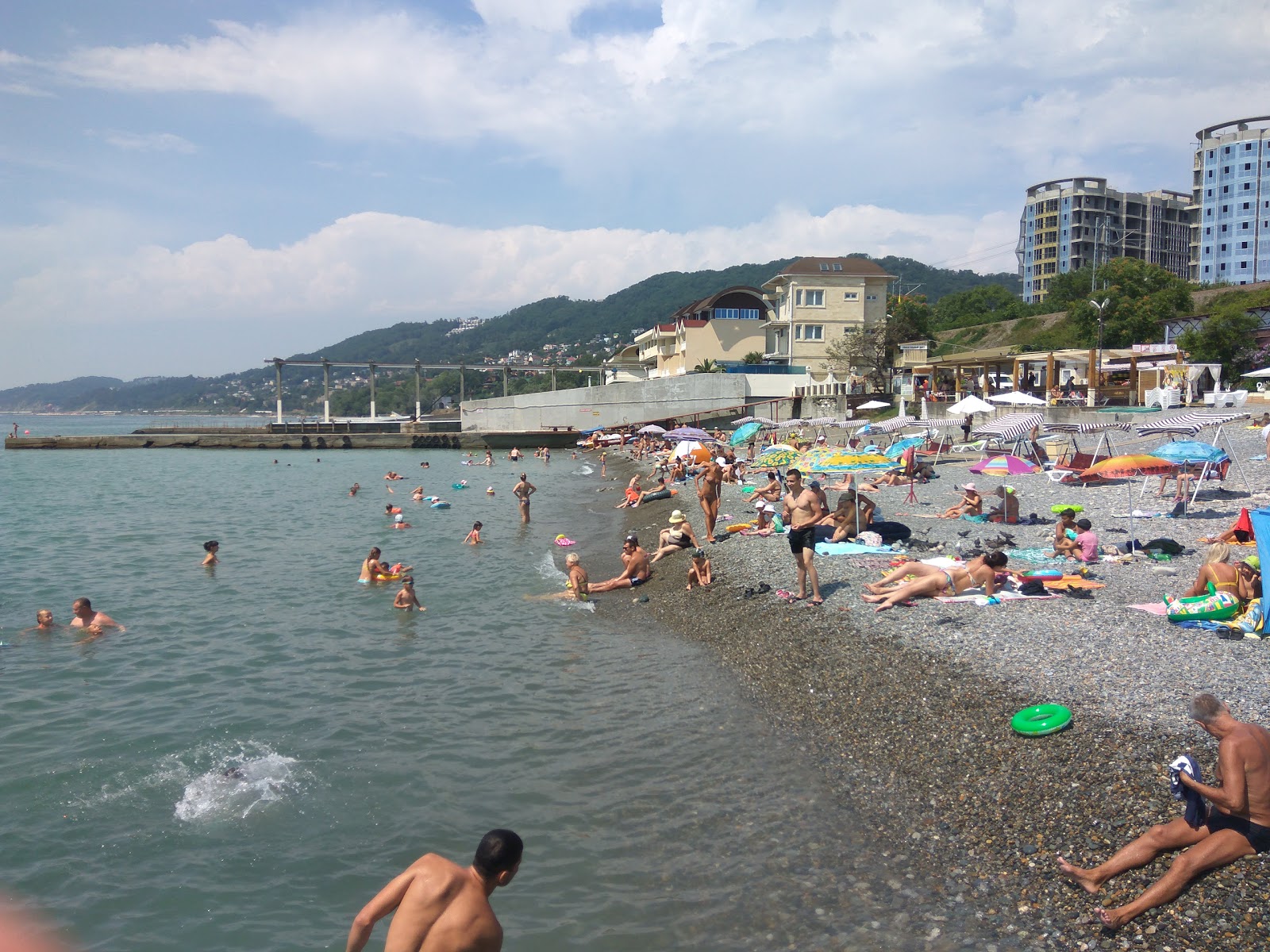 Photo de Rusalochka beach - endroit populaire parmi les connaisseurs de la détente