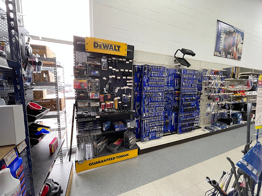 Auto Parts Store «NAPA Auto Parts - Auto Parts of Elk River», reviews and photos, 17137 Yale St NW, Elk River, MN 55330, USA