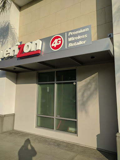 Cell Phone Store «Verizon Authorized Retailer - A Wireless», reviews and photos, 100 E Main St #140, Alhambra, CA 91801, USA