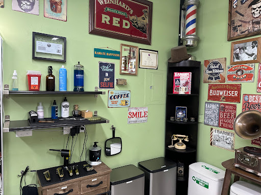 Dandies Barbershop & Hair Salon, Beard Stylist & Haircuts Mountain View image