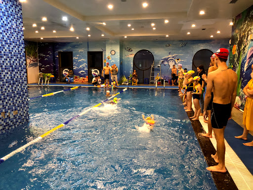 Bể bơi Fuji Swimming Club Hoàng Cầu
