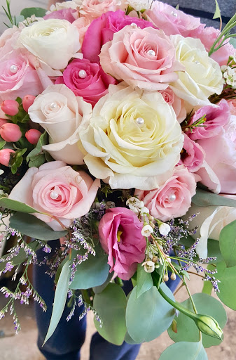 Florist «The Petal Pusher Floral Design», reviews and photos, 6 Elizabeth St, Derby, CT 06418, USA