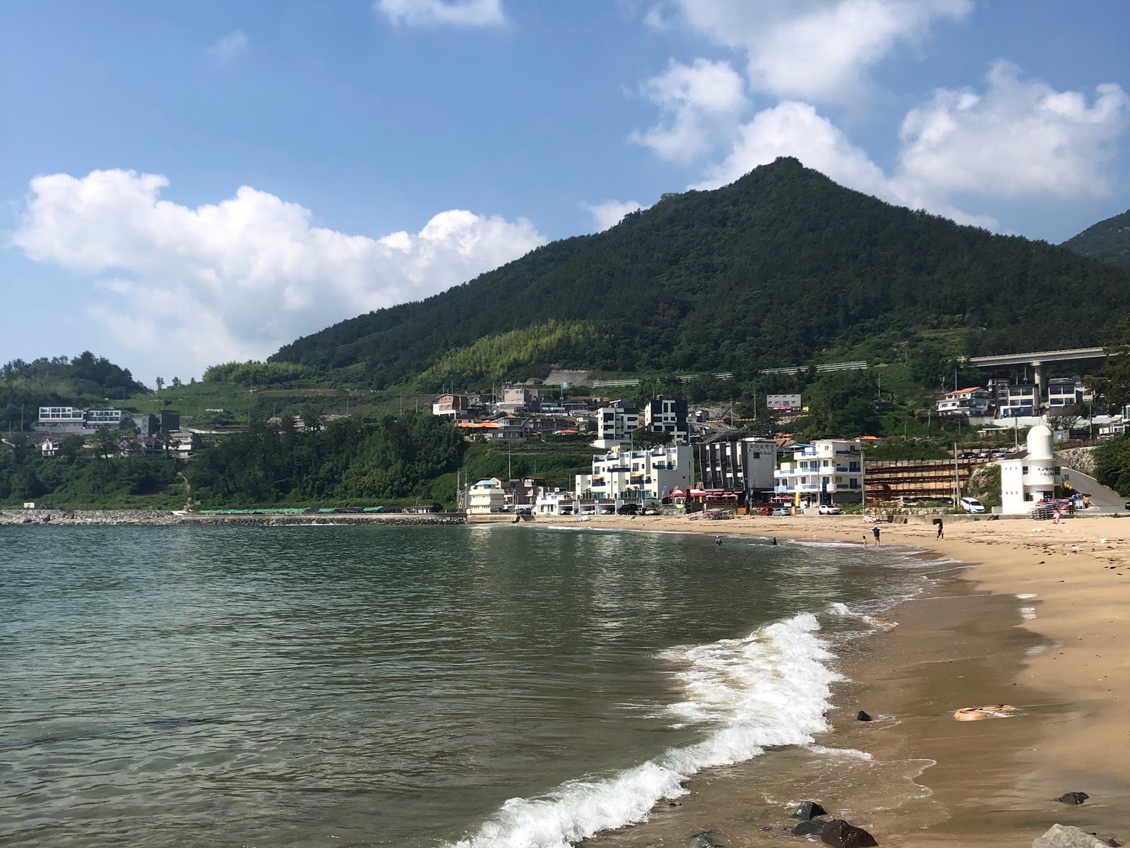 Photo of Heungnam Beach with partly clean level of cleanliness