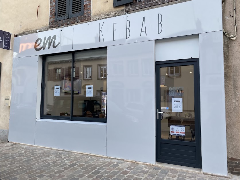 em Kebab à Senonches (Eure-et-Loir 28)
