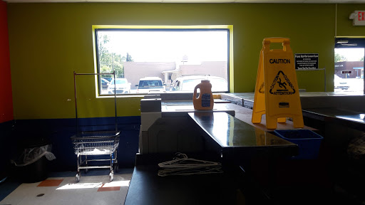 Laundromat «St. Clair Shores Electrolux Express Coin Laundromat», reviews and photos, 27520 Harper Ave, St Clair Shores, MI 48081, USA