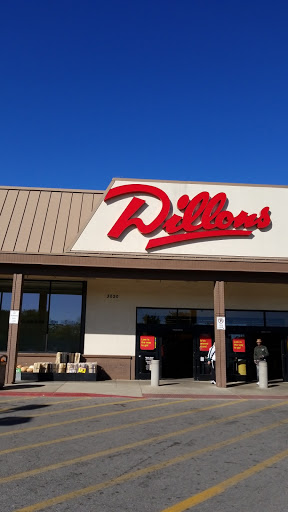 Grocery Store «Dillons», reviews and photos, 3020 E Douglas Ave, Wichita, KS 67214, USA