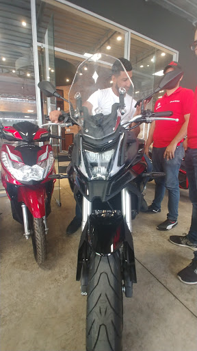 Concesionarios motos segunda mano Santo Domingo