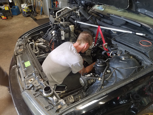 Auto Repair Shop «Morris Automotive LLC», reviews and photos, 5599 Wooster Pike, Cincinnati, OH 45227, USA