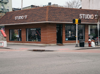 Studio 17 Beauty Salon