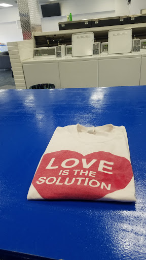 Laundromat «Queen City Coin Laundry- Mt. Washington», reviews and photos, 2249 Beechmont Ave, Cincinnati, OH 45230, USA