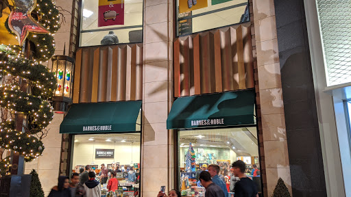 Shopping Mall «The Grove», reviews and photos, 189 The Grove Dr, Los Angeles, CA 90036, USA