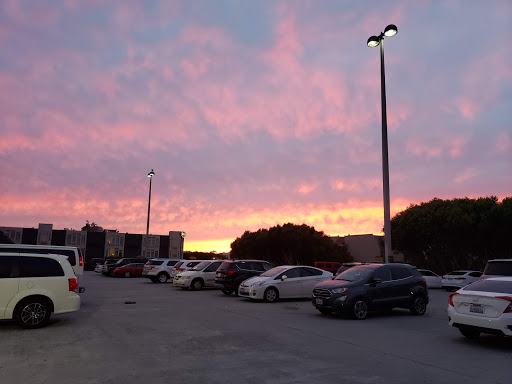 Shopping Mall «North Point Centre», reviews and photos, 320 Bay St, San Francisco, CA 94133, USA