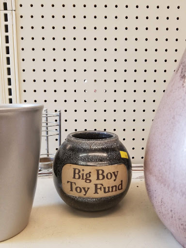 Thrift Store «The Salvation Army Family Store & Donation Center», reviews and photos, 6715 Dempster St, Morton Grove, IL 60053, USA