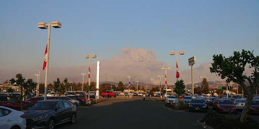Hyundai Dealer «Momentum Hyundai of Fairfield», reviews and photos, 2775 Auto Mall Pkwy, Fairfield, CA 94533, USA