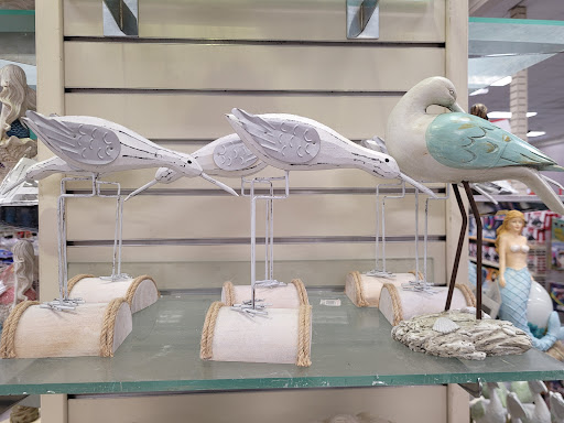 Home Goods Store «Christmas Tree Shops», reviews and photos, 15 Backus Ave Suite 42, Danbury, CT 06810, USA