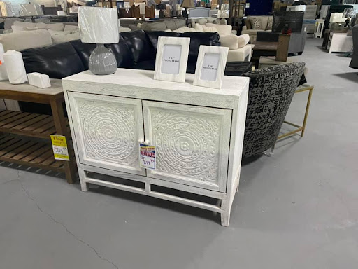 Furniture Store «Furniture Liquidators», reviews and photos, 16818 Florida Blvd, Baton Rouge, LA 70819, USA