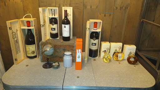 Wine Store «Grapeshot Wine & Spirits», reviews and photos, 64 Washington Ave, Brooklyn, NY 11205, USA