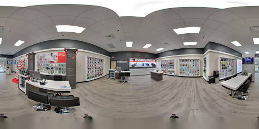 Cell Phone Store «Verizon Wireless and FiOS Retailer- Im Wireless - North Andover», reviews and photos, 435 Winthrop Ave, Lawrence, MA 01843, USA
