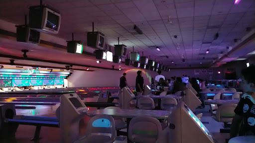 Bowling Alley «Streamwood Bowl», reviews and photos, 1232 E Irving Park Rd, Streamwood, IL 60107, USA